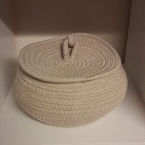 Woven Basket with Lid